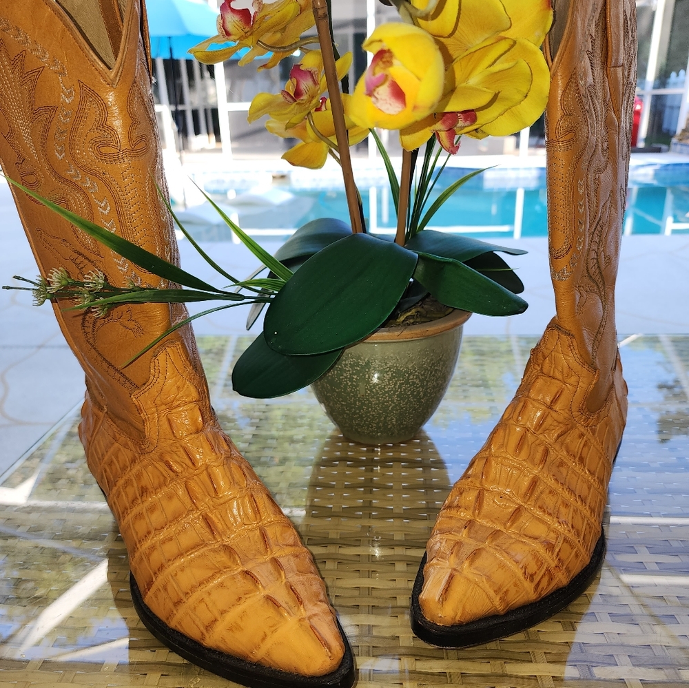 MENS BOOTS